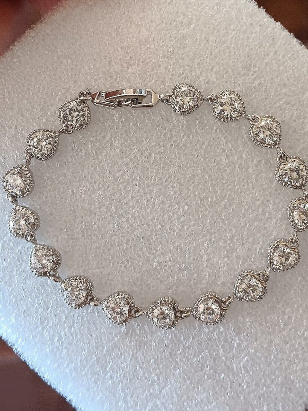 New - White Topaz Hearts Bracelet